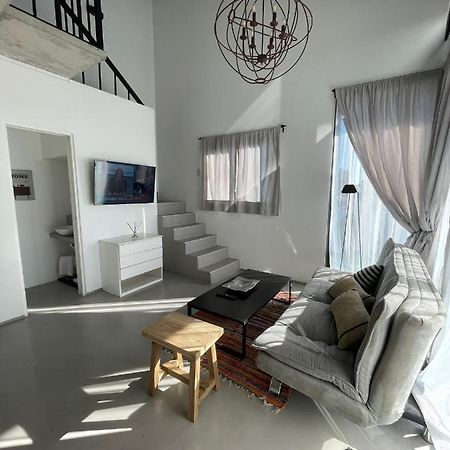 Increible Loft En Barrio Residencial Remedios de Escalada Exterior photo